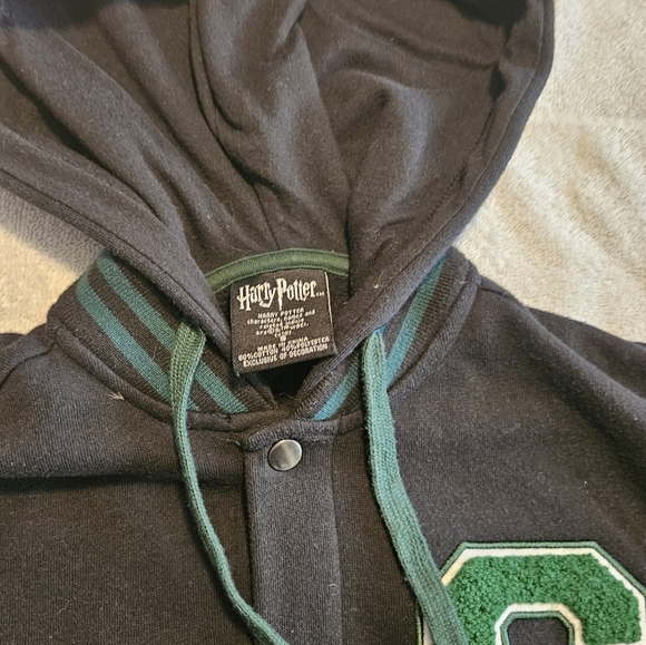 Harry Potter Slytherin Green & Black Varsity Hoodie Small - Picture 4 of 13